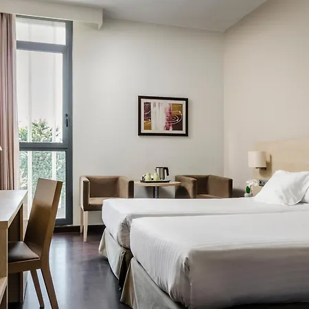 Exe Barcelona Gate Hotel 4*