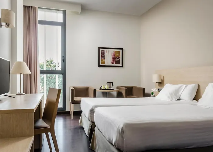 Exe Barcelona Gate Hotel 4*
