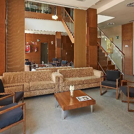 Exe Barcelona Gate Szálloda Sant Joan Despí