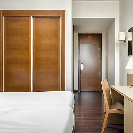 Exe Barcelona Gate Hotel Sant Joan Despí