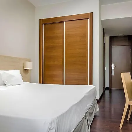 Exe Barcelona Gate 4*