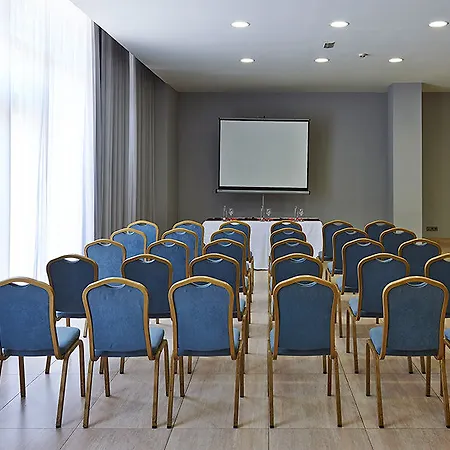 Exe Barcelona Gate Szálloda Sant Joan Despí